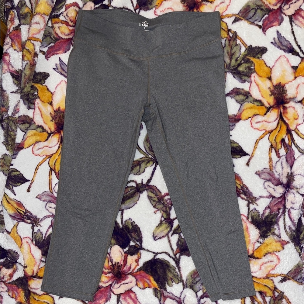 🌸(5 for $15) Prana cropped leggings gray